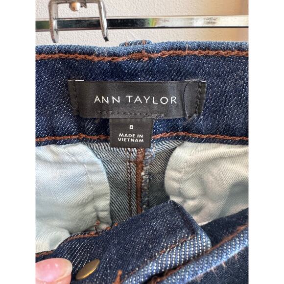 Ann Taylor Dark Denim Tailored Fit Ankle Jeans Size 8 - Picture 3 of 7